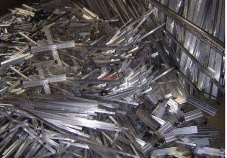В Гуандуне круглый год по высоким ценам перерабатывается большое количество отходов алюминия