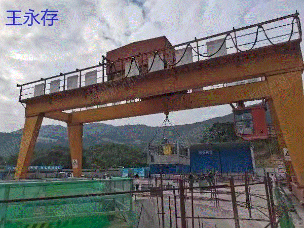 Sell second-hand 25 tons double-beam gantry crane special gantry crane for deep well of tunnel