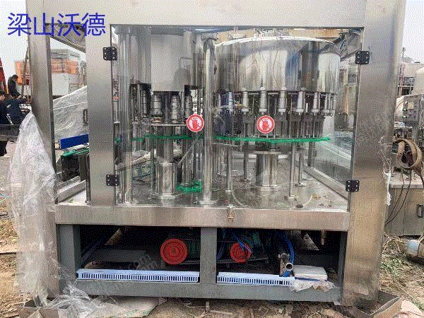Sell second-hand three-in-one filling machine, welcome to contact if you need it!