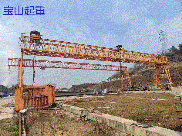 Henan sells 80 +80 tons of second-hand gantry cranes