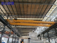 Sell two 25-ton electric hoist bridge cranes with a span of 19.5 meters