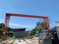湖南湘潭出售龙门吊、可吊5吨货、15米跨度.、32米轨道