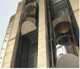 広東省では長年にわたって高価なエレベーター設備が大量に回収されている