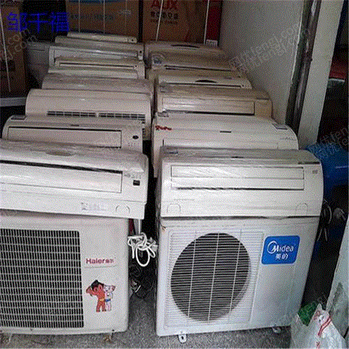 Long-term high-priced recycling of a batch of waste air conditioners in Hengyang,
