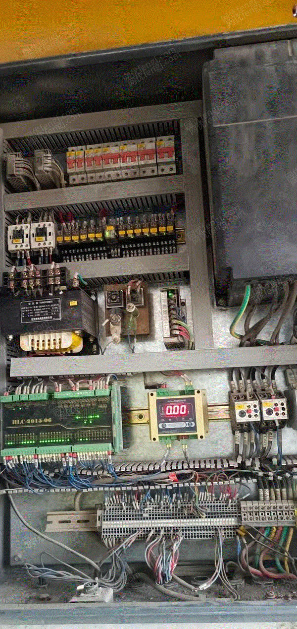 二手建筑施工電梯轉讓