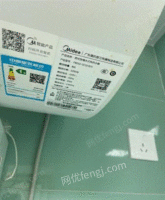 广东深圳美的80L热水器低价出售