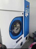天津地区出售干洗机设备，使用一年
