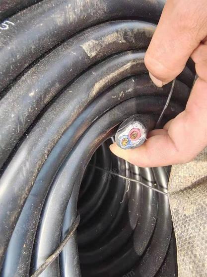 天津地区出售电缆线，双股线软丝10平方200米