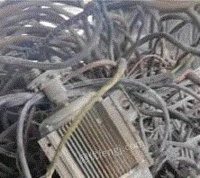 大量回收各种电线电缆　电机　工地工厂废品
