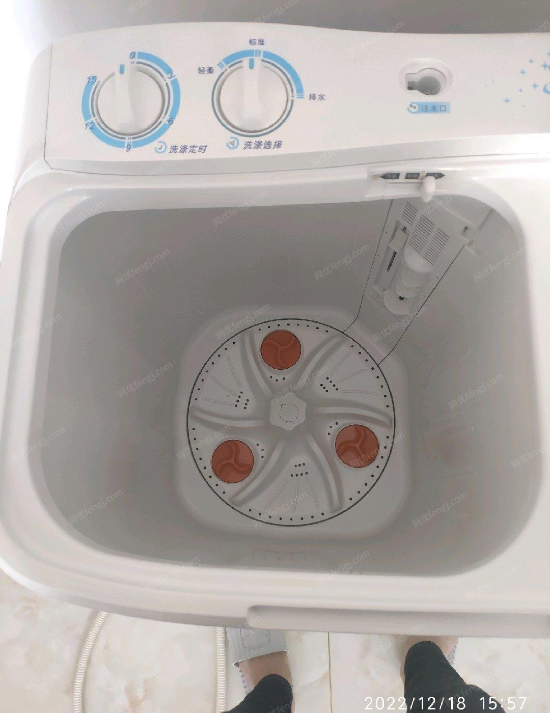 山西大同处理闲置小天鹅双缸洗衣机6.5KG