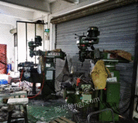 广东东莞工厂在位转让二手3号铣床机械设备
