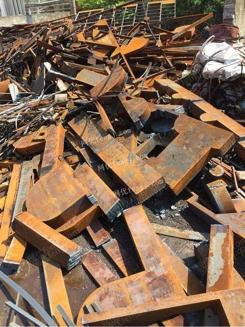 100 tons of scrap iron scraps from Taizhou high-priced recycling factory in Jiangsu Province