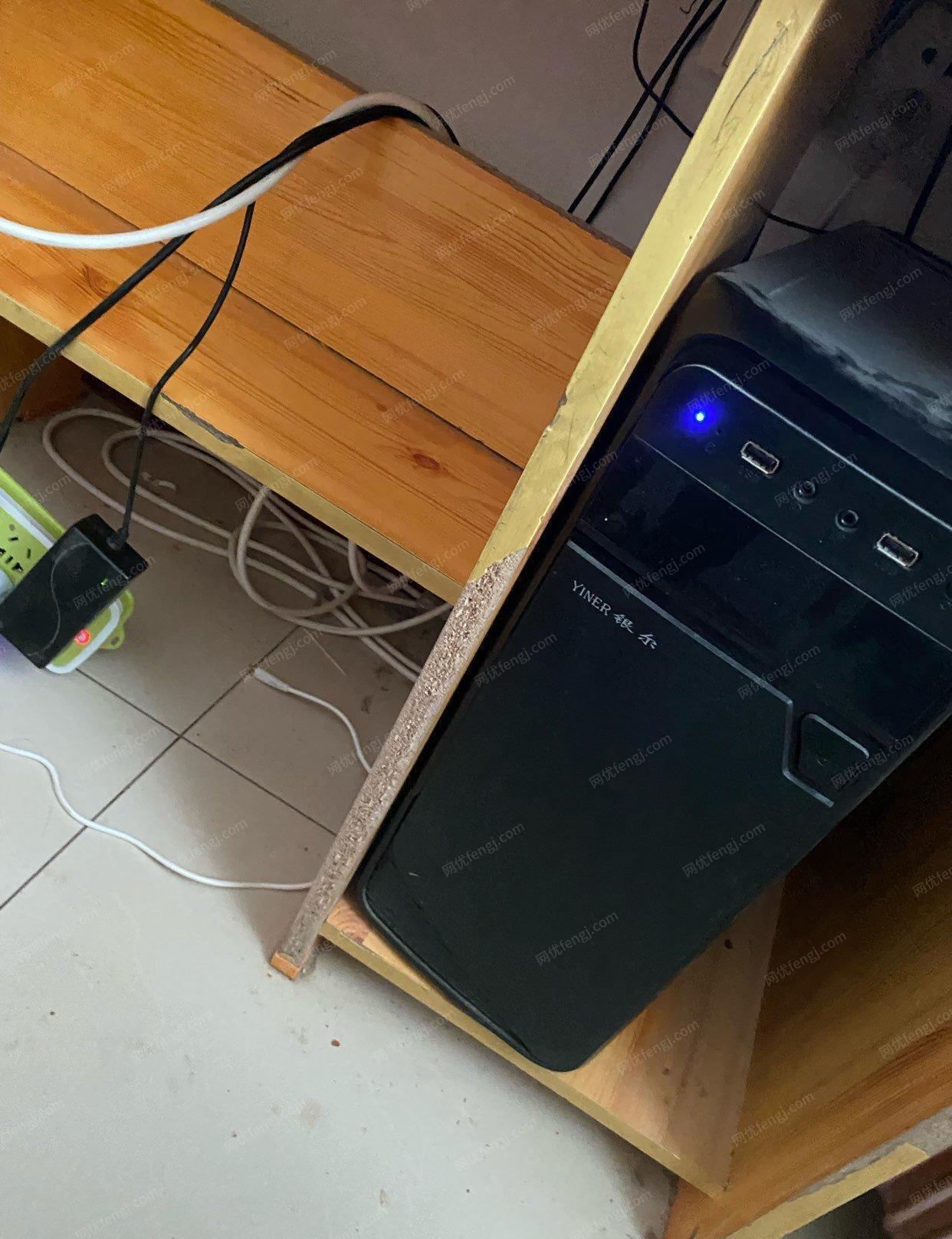 新疆喀什99新电脑整体出售