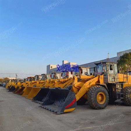 二手挖掘机出售