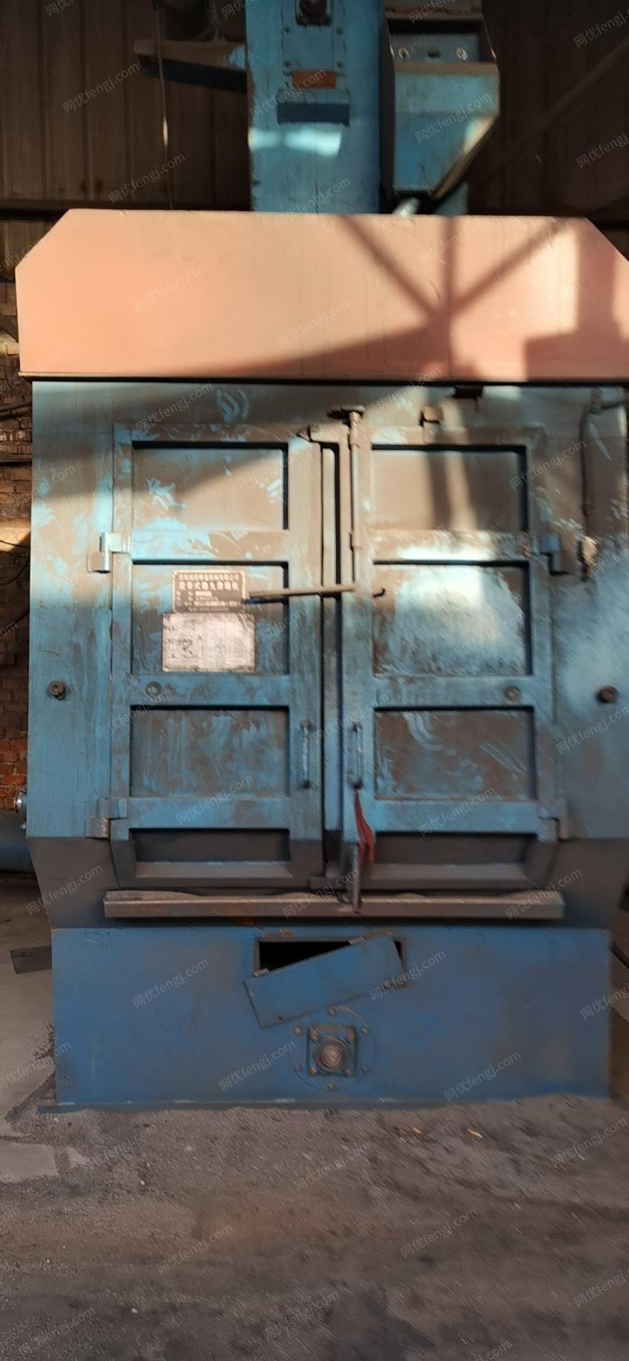 铸钢厂处理13年11月履带式抛丸机,抛丸清理机,1吨中频电炉各1台，有图片