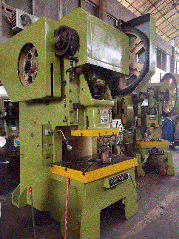 Jiangsu sells second-hand 63 tons punches