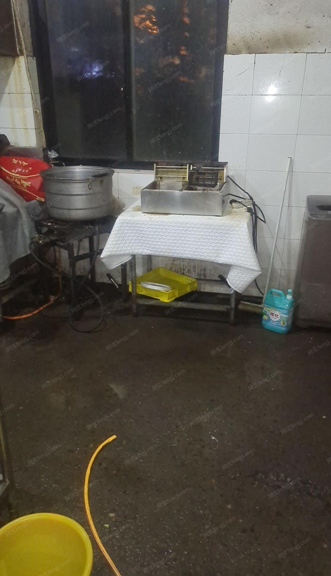 浙江杭州食堂厨具一套打包处理