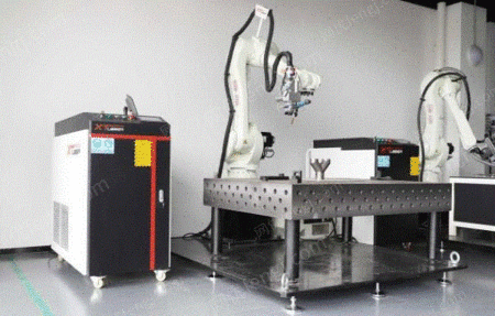 全自动机器人激光焊接机出售