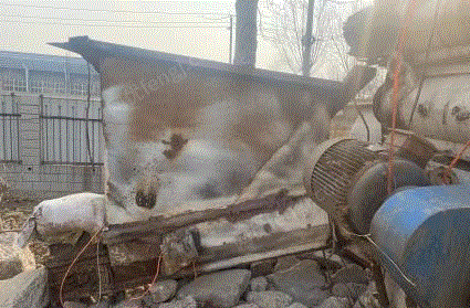 山东潍坊畜牧饲料生产机组混合机颗粒机粉碎机码垛机出售