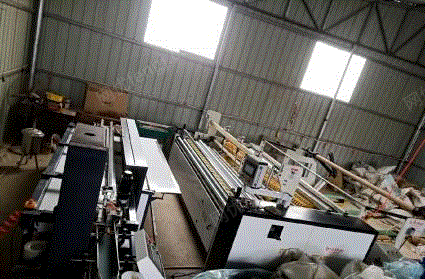 河南周口个人转让卫生纸加工设备3米复卷机自动切包装机一条生产线9.9成新。