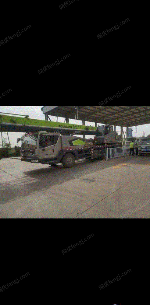 宁夏银川出售25吨吊车,五节壁9成新
