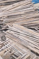 大量回收方木模板