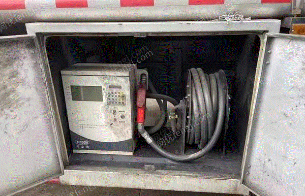 液体槽罐车回收