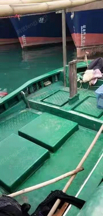 出售8米8✖️2米7捞蟹艇