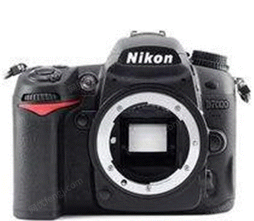 四川成都九五新尼康D7000相机出售