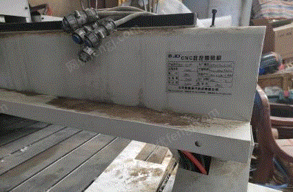 云南昆明闲置全新北京雕刻机bjd-1325k出售，几乎全新没用过 