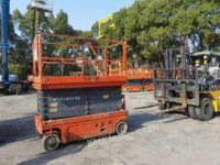 全自行移动升降平台出售