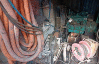 四川内江出售二手发电机组和打气泵！！二保焊机
