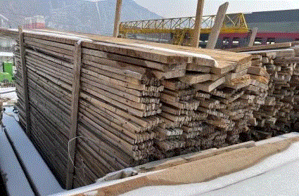 青海西宁低价出售板材方木等二手建筑建材