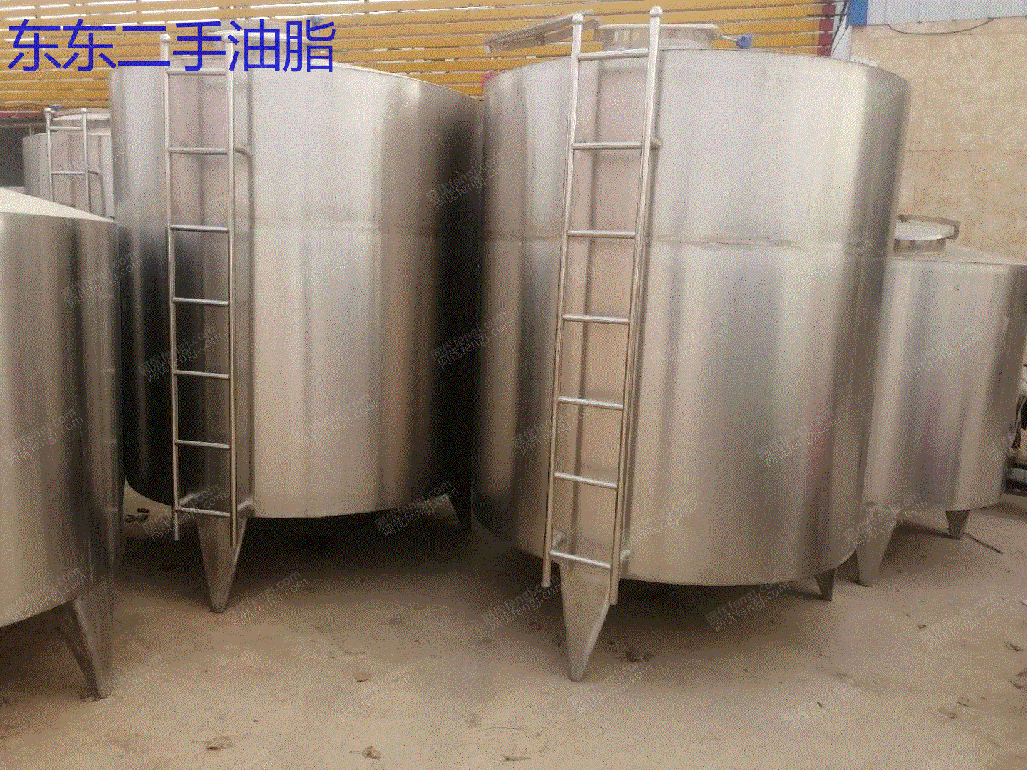 现货库存不锈钢储罐、玻璃钢盐酸储罐、储水罐