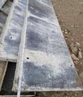 西藏拉萨出售公路护栏钢模 长160米
