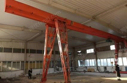 河南郑州自用5吨行吊低价出售，主跨15m,单悬4米，升高4.2米