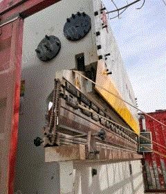河南开封100吨折弯机出售，4米精品，八～九层新 