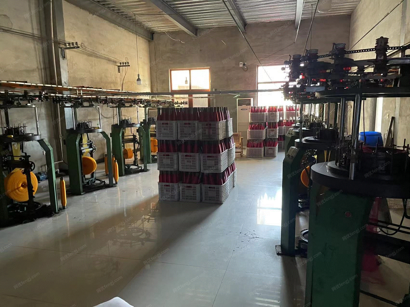 纺织公司处理圆织机13台、自动切缝机1台、五线、缝纫机3台、锁边机20台、打包机1台、气泵3台、气罐等编织设备整套