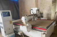 内蒙古巴彦淖尔浮因添新机器，出售雕电脑雕刻机