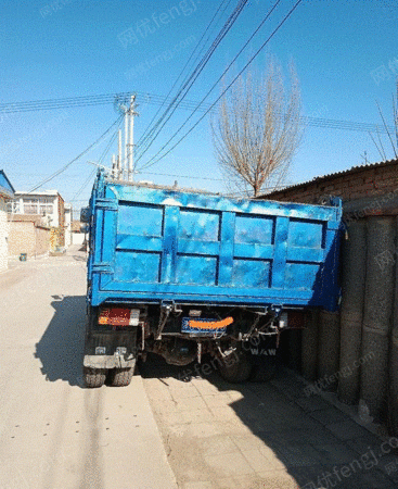 自卸车/翻斗车出售