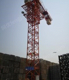 重庆渝北区庆江牌5601型塔吊起重机械八成新出售，使用了两年半
