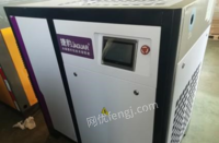 湖北武汉37千瓦变频螺杆空压机，冷干机，储气罐99.新低价出售