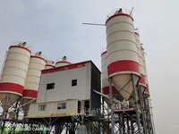 Zhengzhou sells five cement tanks, and the deposit shall prevail