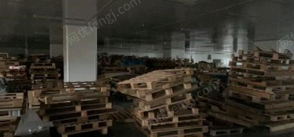 四川泸州便宜出售木托盘等废料