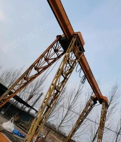 河北邯郸出售二手龙门吊一架，跨度9.5米，总长13.5高七米