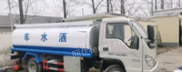内蒙古赤峰18年5吨油罐车加50方油罐整套设备出售