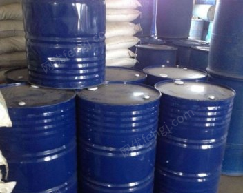 广西北海出售化工桶油漆桶铁空桶汽油柴油桶，价格实惠