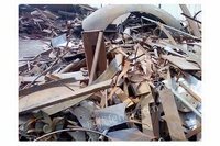 Yili recycles site waste and scrap steel at a high price