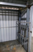 江西鹰潭因厂房搬迁,低价出售液压升降货梯 载重2吨 总高6.5米 行程4米 台面1.5x1.8米