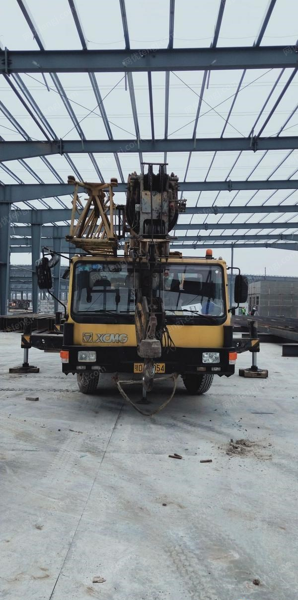 湖北荆州11年20吨吊车出售